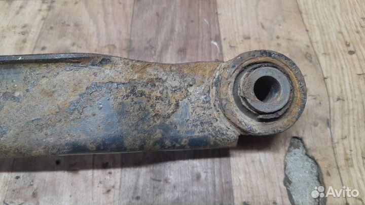 Рычаг задний правый Nissan Qashqai J11 2.0 4вд CVT