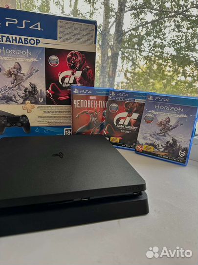 Sony playstation 4 PS4 slim 1tb + PS VR