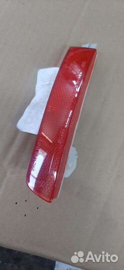 Nissan juke отражатель правый