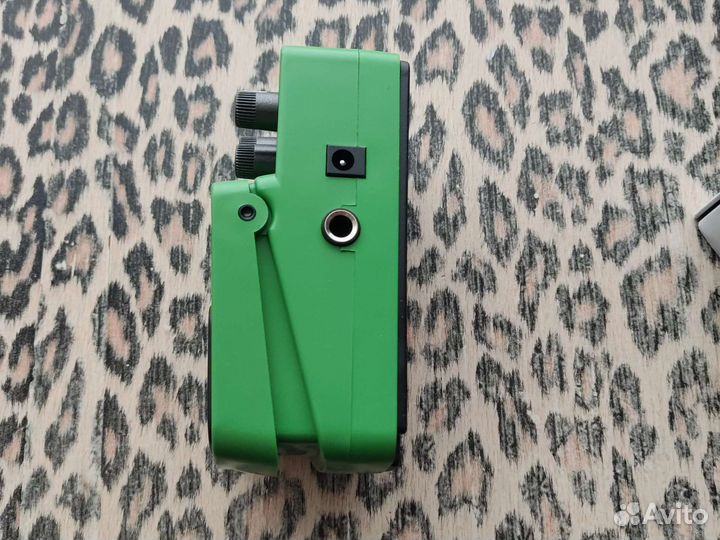 Гитарная педаль behringer TO800