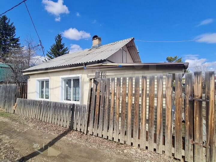 Дача 32 м² на участке 6 сот.