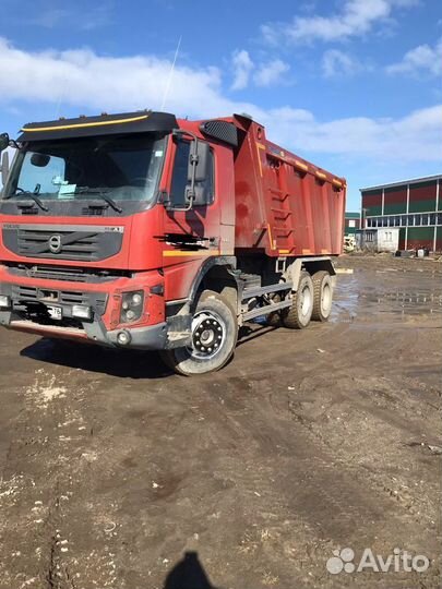 Водитель самосвала