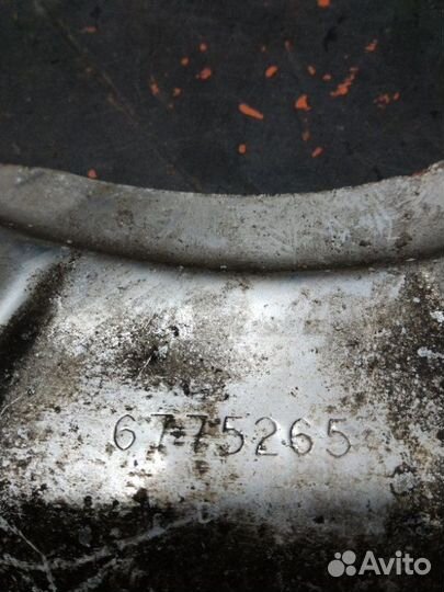 Щиток тормозного диска передний левый Bmw 5 F10