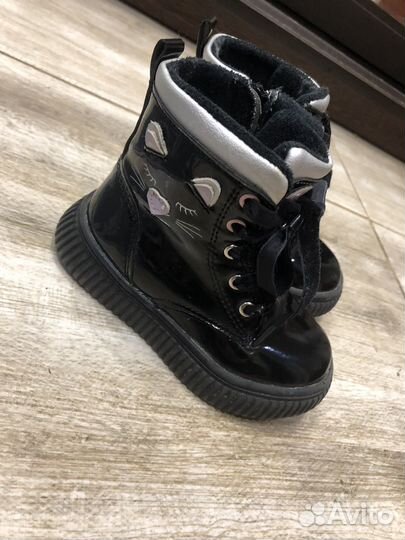 Ботинки для девочки
