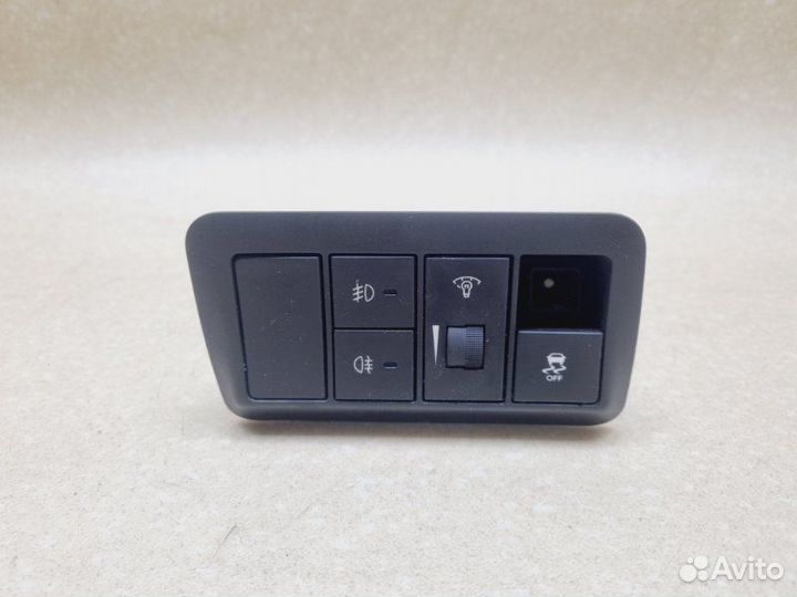 Блок кнопок Hyundai Santa Fe 2 рест. 2.4 G4KE аt