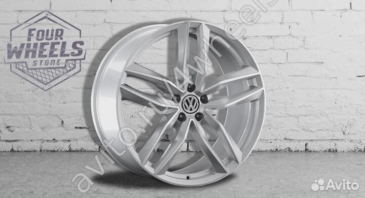 Диски на Фольксваген Туарег 3 R21