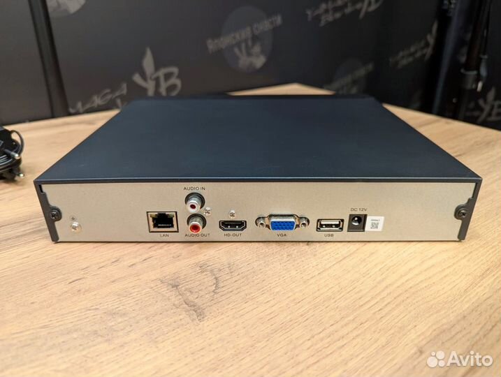 Видеорегистратор ssdcam NVR-1516A