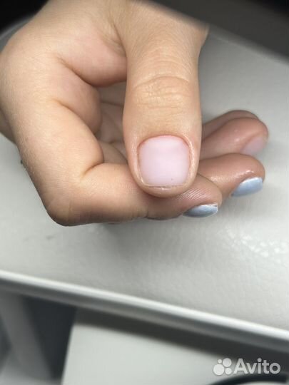 Модель на маникюр