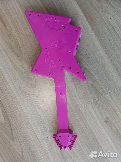 Гитара королевы рокс