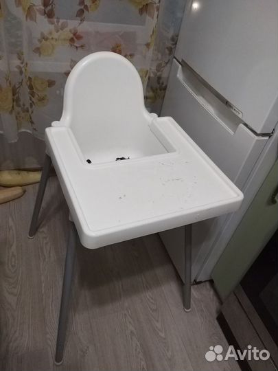 Столик для кормления ребенка