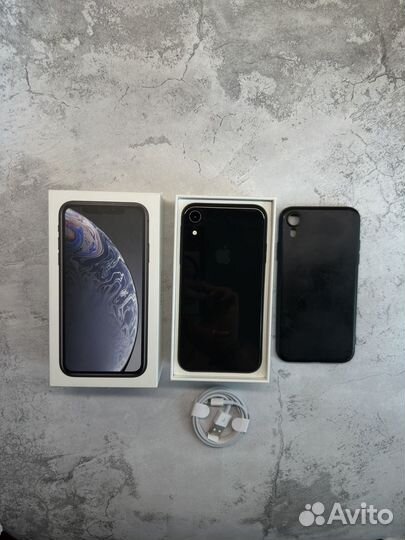 iPhone Xr, 64 ГБ