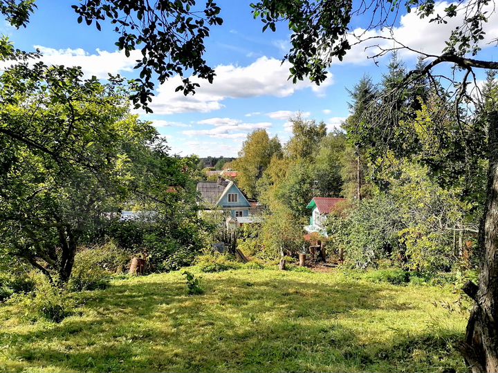 Дом 48 м² на участке 9 сот.