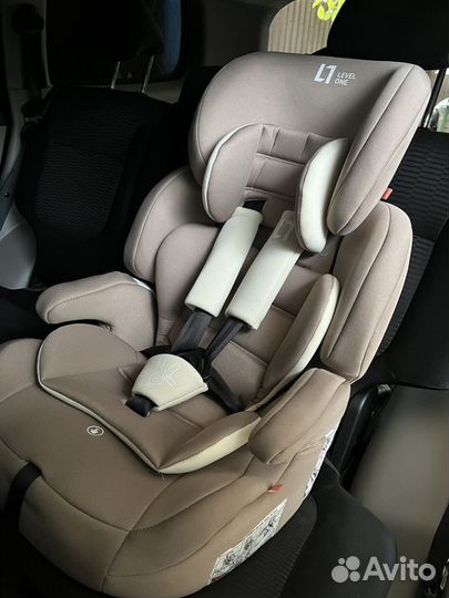 Автокресло 9-36 isofix нов с бустером