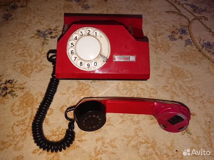 Телефонные аппараты СССР