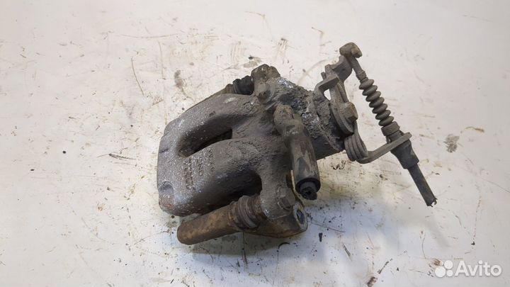 Суппорт Skoda Octavia (A7), 2013