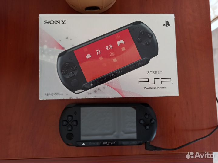 Sony PSP e 1008 CB
