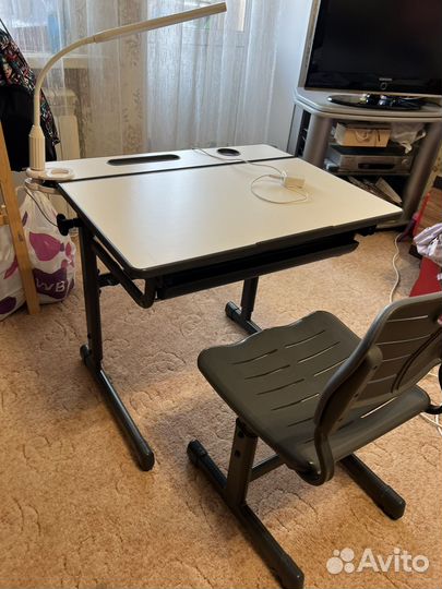 Растущая парта и стул