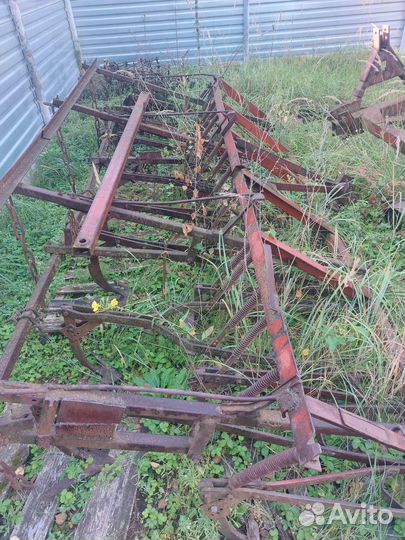 Плуг для трактора