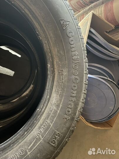 Continental Conti4x4Contact 215/65 R16