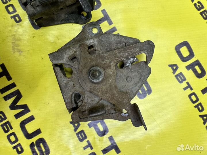 Замок капота Kia Spectra