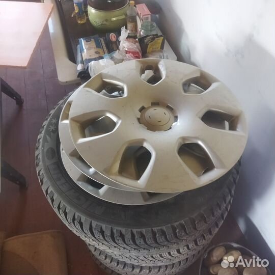 Michelin X-Ice North 3 205/60 R16