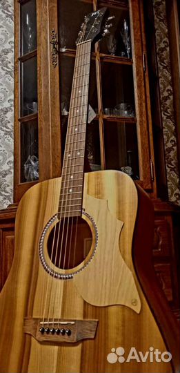 Эстрадная гитара акустическая шестиструнная джет