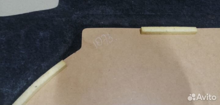 Пол багажника Polo (Sed RUS) 2011