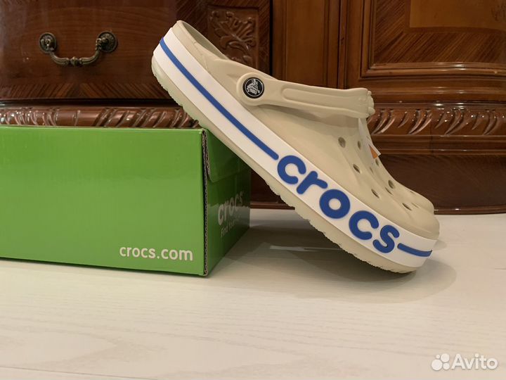 Шлепанцы мужские crocs