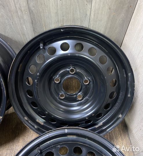 Оригинал Hyundai Creta с датчиками R16