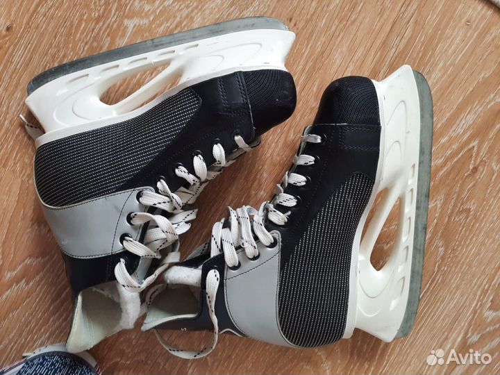 Коньки хоккейные Botas