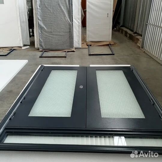 Металлические двери моп