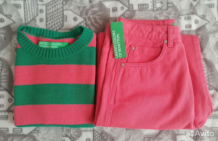 Новые яркие джинсы р.29 и жилетка р.46М Benetton