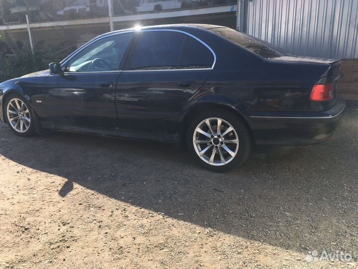 E39 BMW е39 бмв 5 серии 2.5 АКПП Разборка