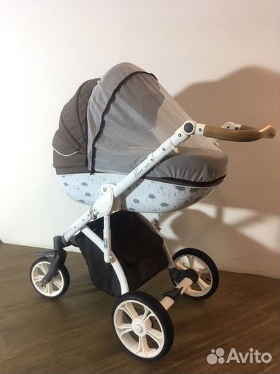 Детская коляска-трансформер 2 в 1