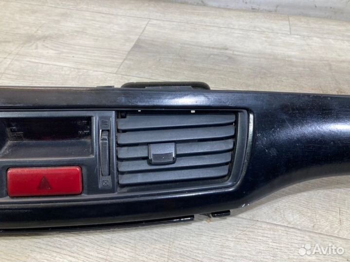 Накладка торпедо Mitsubishi Lancer 9 седан 4G18