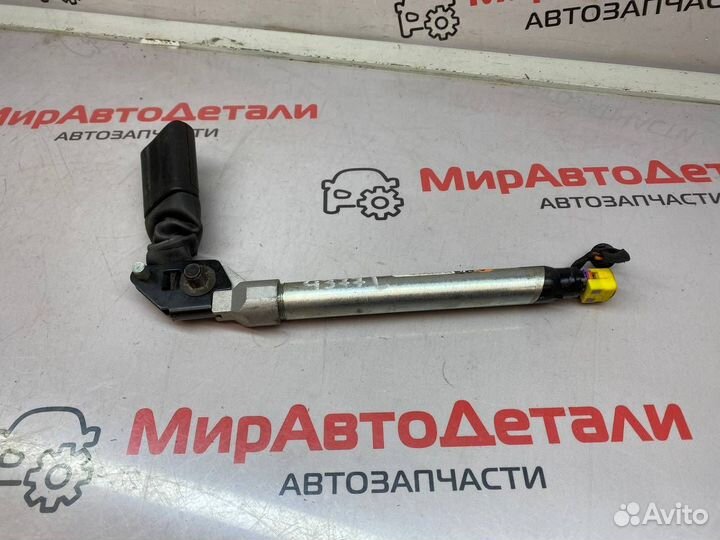 Преднатяжитель ремня безопасности Chevrolet 3