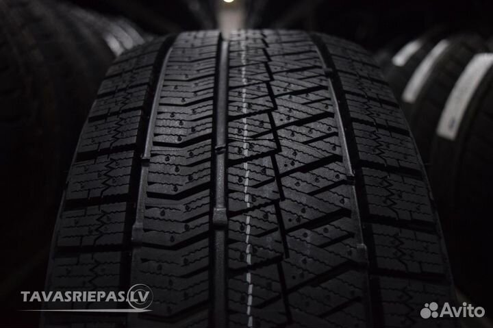 Bridgestone Blizzak Ice 225/55 R16 129