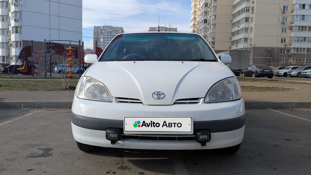 Toyota Prius: фото из отзыва