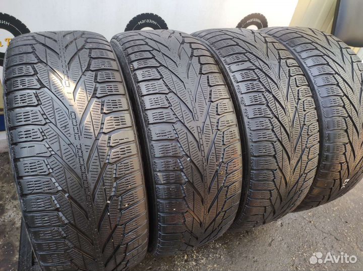 Nokian Tyres Hakkapeliitta R2 225/60 R17 99R