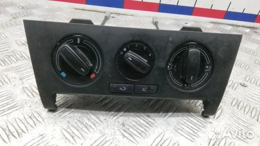 Блок управления печки и климат-контроля skoda rapi