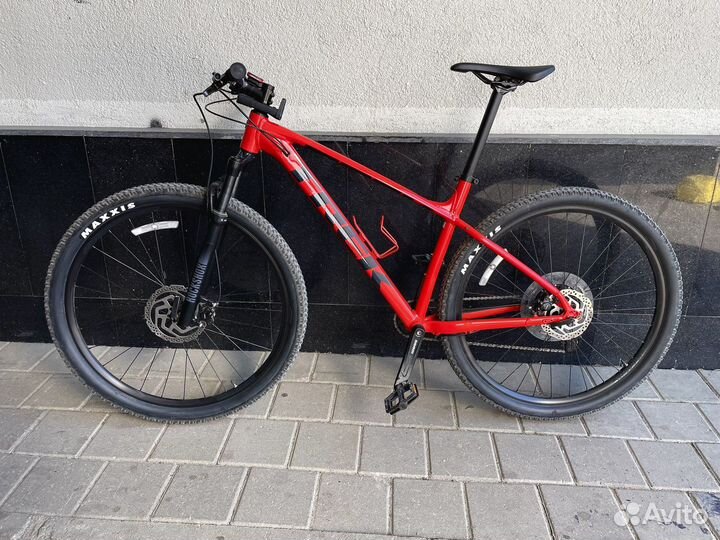 Горный велосипед Trek Marlin 8 29