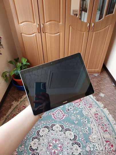 Планшет Huawei mediapad t3 10