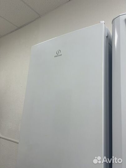 Холодильник indesit no frost