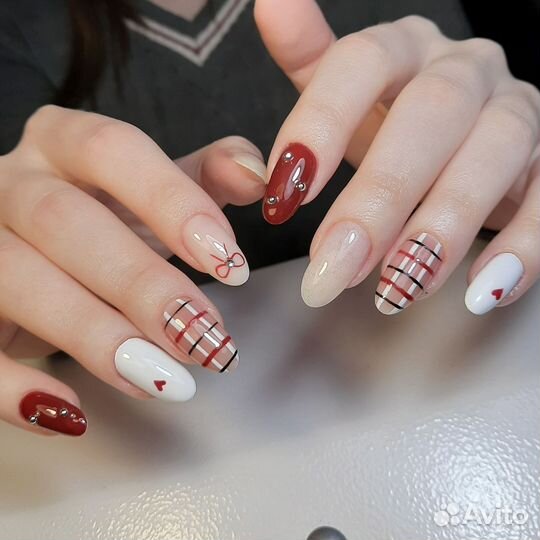 Маникюр с покрытием/наращивание ногтей