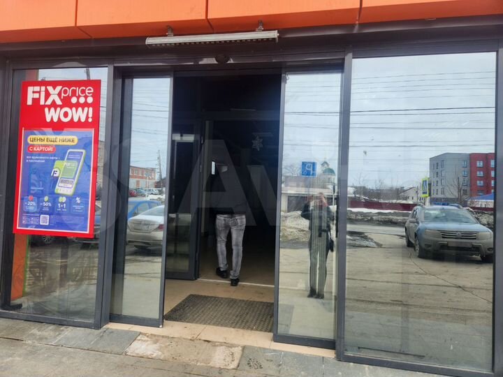 Торговая площадь, 298 м²