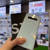 Samsung Galaxy S10, 8/128 ГБ