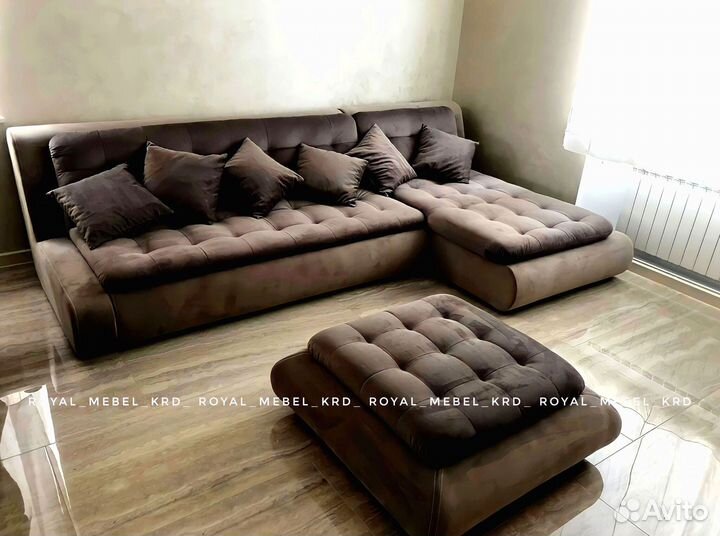 Угловой диван в зал