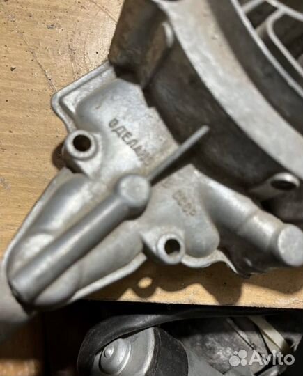 Верхняя часть карбюратора