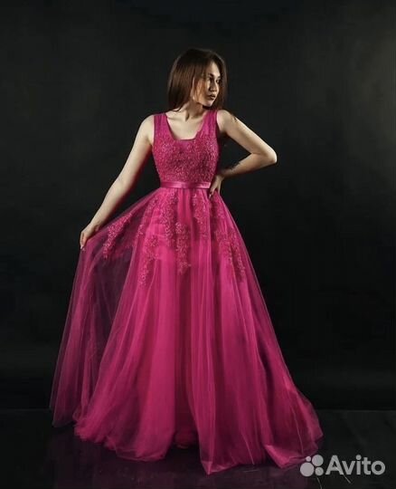 Вечернее платье
