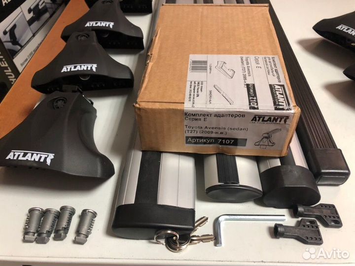 Багажник на крышу Тойота Авенсис T27 2009г-н.в. Se